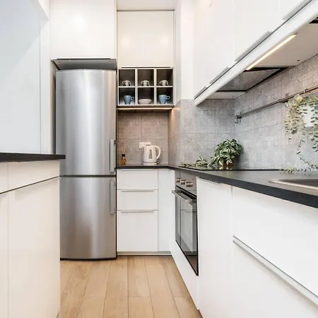 Blue Sky - Burakowska *